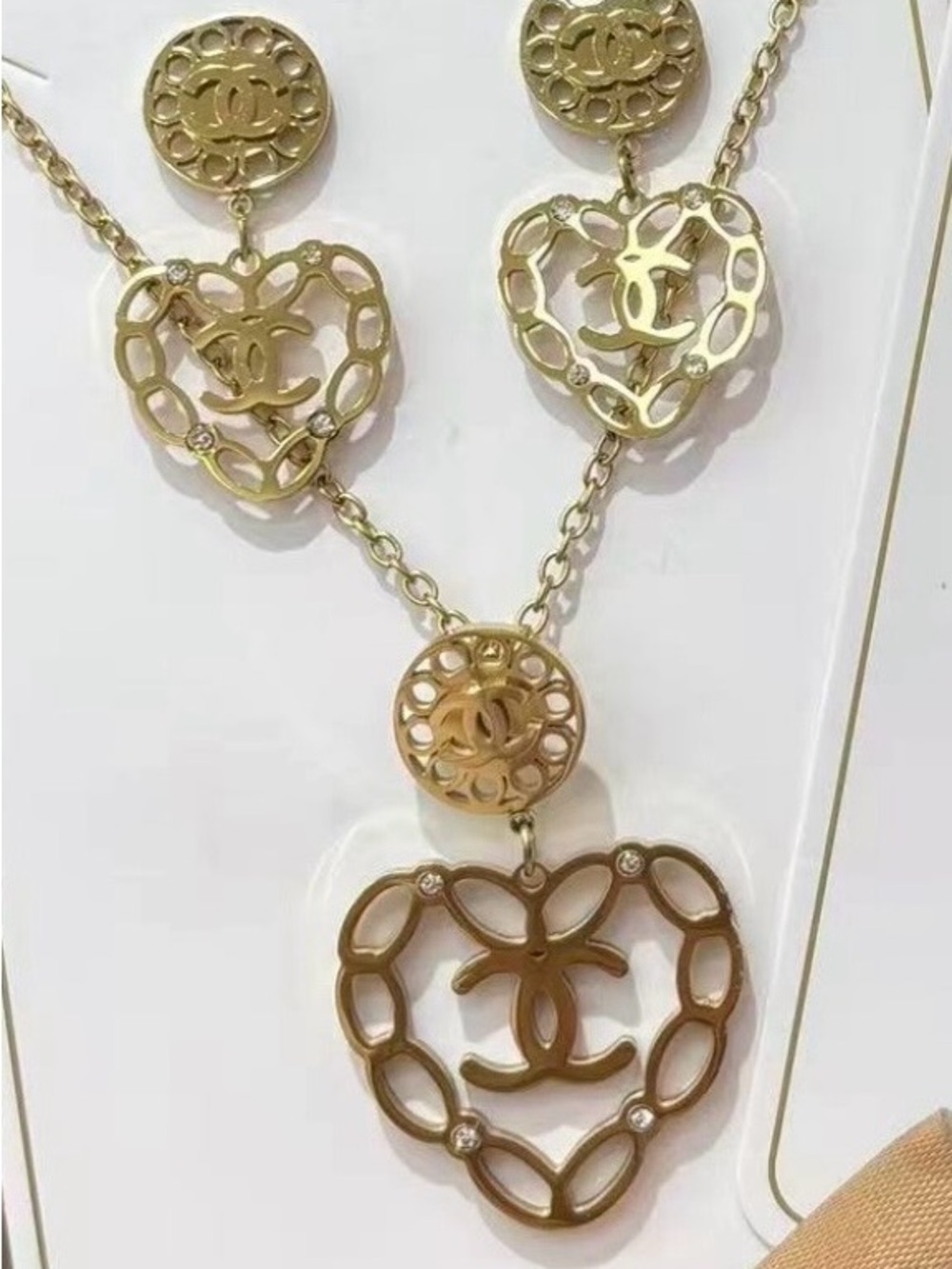 Gold Heart Pendant Necklace